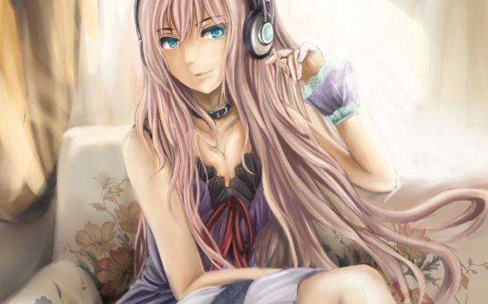 Anime-Girl-with-Headphones-600x375 - Anime