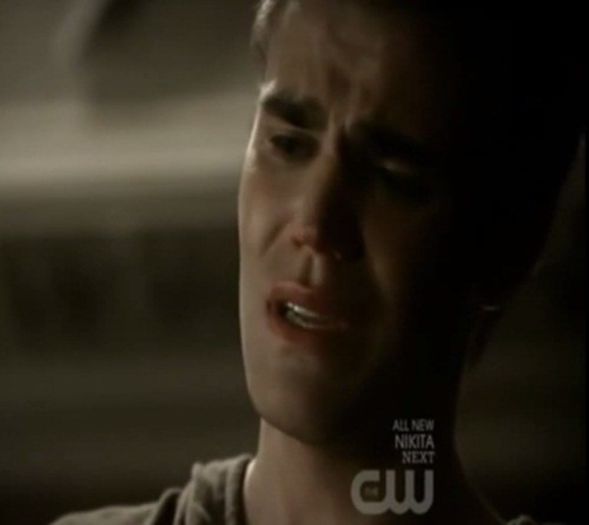 De ce ma tii pe jar? :( Raspunde-mi #elena