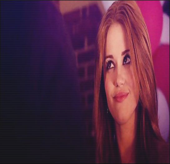 - Cu placere, cmf :p ? #Isaac ++ bwey, vezi ca te-ai pus peste mine #kath . click; *se uita la klaus ciudat si dupa incepe sa rada*
