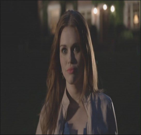- *se uita serios la el* iti bati joc de mine :)) #elijah - here - episode 01 - done