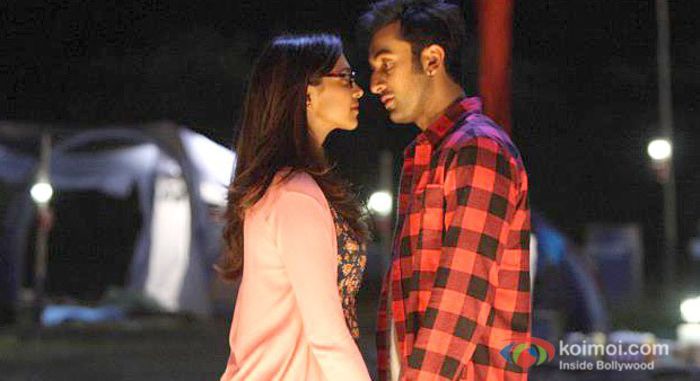 Deepika-Padukone-And-Ranbir-Kapoor-Yeh-Jawaani-Hai-Deewani-Movie-Stills-Pic-1 - Ranbir Kapoor