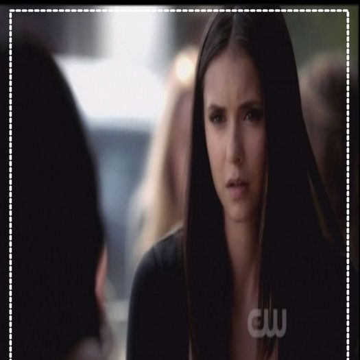 Vin imediat ;33 *merge cu viteza de vampir*