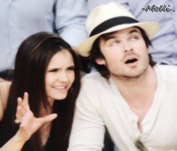 - Nu ma asteptam sa fie atata lumea acasa ;3 *zambesc * #toti.Ai baut mult , iar ? #stefan - here - episode 02 - done