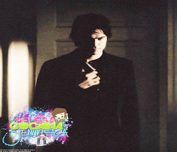 -  * ridic privirea putin suprins * Ce faci aici?