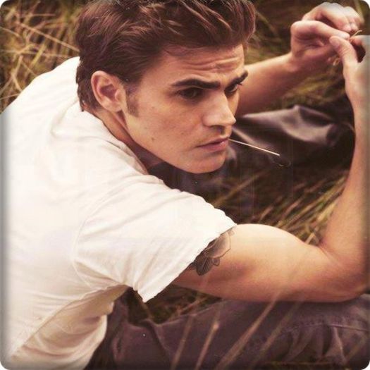 Ce pisica ? :O :)) #elena ; aa :( #lydia - here - episode 02 - done