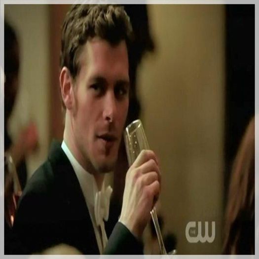 █ ▄→ keep calm, eu îl sperii şi pe bau bau:)) mai bei ceva?