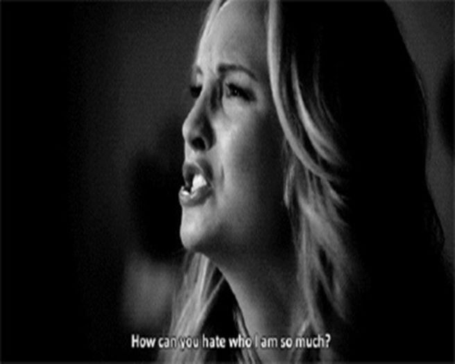 ᵔᴥᵔ -- Nici eu nu înţeleg de ce am avut încredere în tine! Am fost o prstă, dar gata...