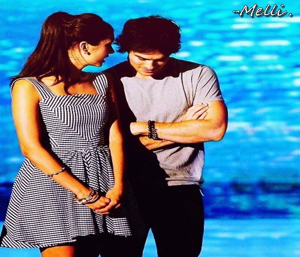 -  De ce nu l-ai muscat? * ridic usor din spranceana *