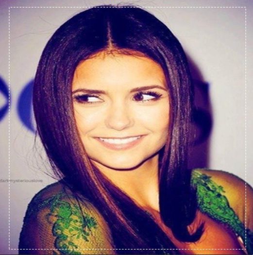 ♫.єℓєηα.♫ Neataa,Klaus. *se joaca cu pisica*