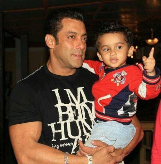 LES63 - SALMAN KHAN AND LES ENFANTS