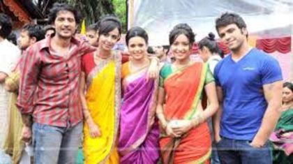  - Asha Negi 6