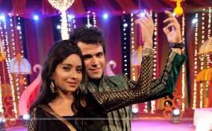  - Asha Negi 6