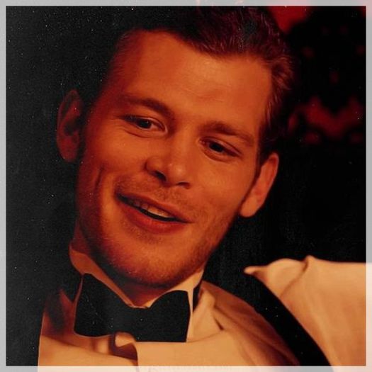 █ ▄→ nu am ce să fac...decât să aştept..