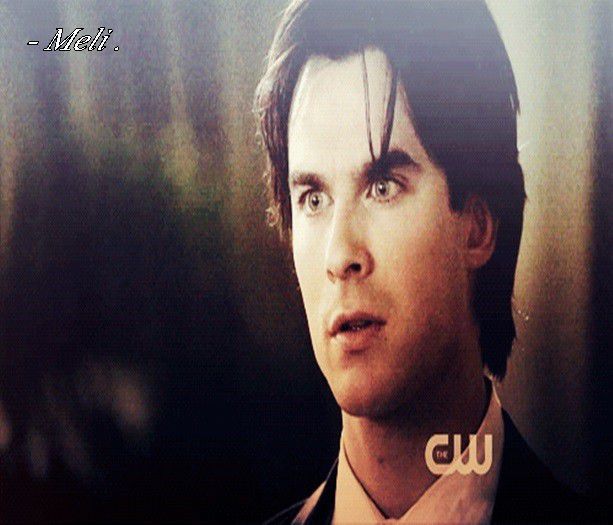 - Ma pricep la oamenii ;) #dav  . Ce ai patit ? #caro :(.Depinde cum :))#klaus*clik; Hei ,hei , esti ok ? * te iau in brate * #elena
