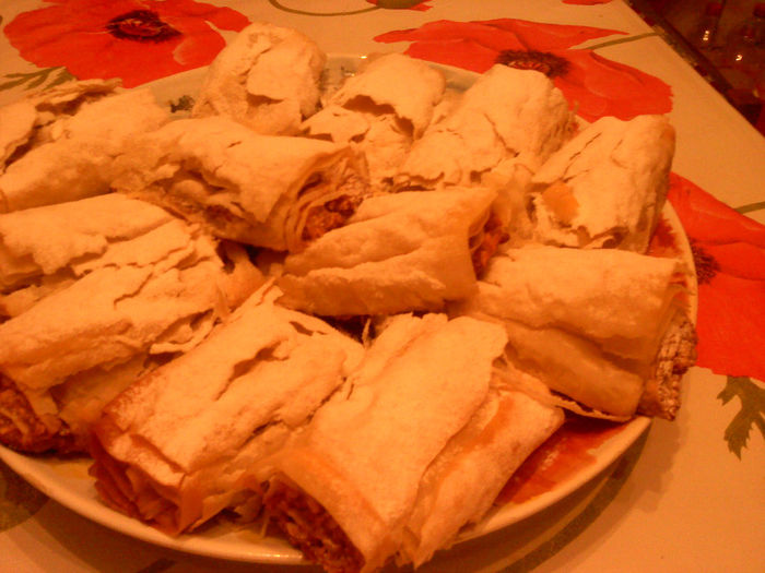 strudel cu mere