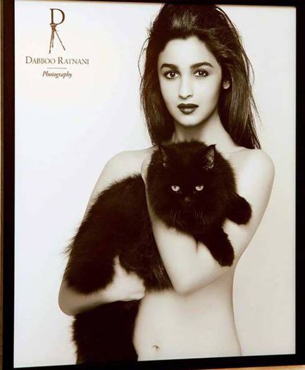 10171793_10151990077886402_7943513332767606323_n - Dabboo Ratnani calendar 2014