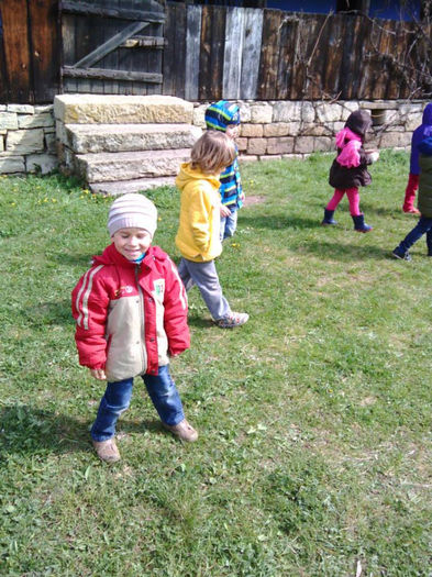 In vizita la Muzeul satului 10 apr,,2014,,jpg