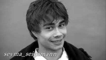 images (1) - Alexander Rybak