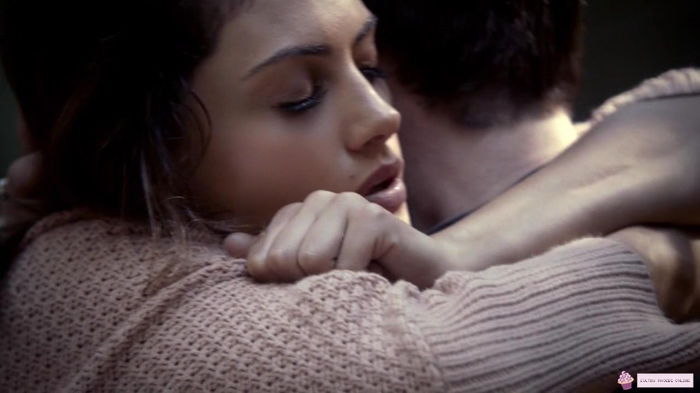 *hug elijah* Tbx, tigrisorul meu! |Multumin stef!