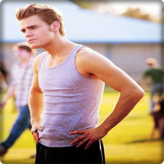 Pai am intrebat la ce ne uitam :-?? #r . Stefanel Talent :)) #elijah