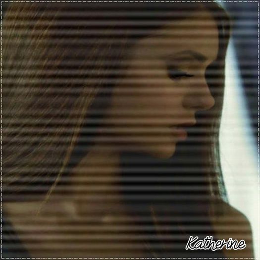 ♡❧`⇒.; sunt îmbrăcată...stai, sunt goală..fă treabă bună ;;) =))) -voce se;;nzuală-.