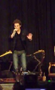 Pentru Klaroline si Haylijah de la Stefanel Talent fara nr fara nr *CLICK; Am o singuraaa iubire, zi de zi o`mpart cu tineee,si orice s-ar intamplaaa nu te scot din viata meaaa =)) ! #CUPLURILAVALOARE
