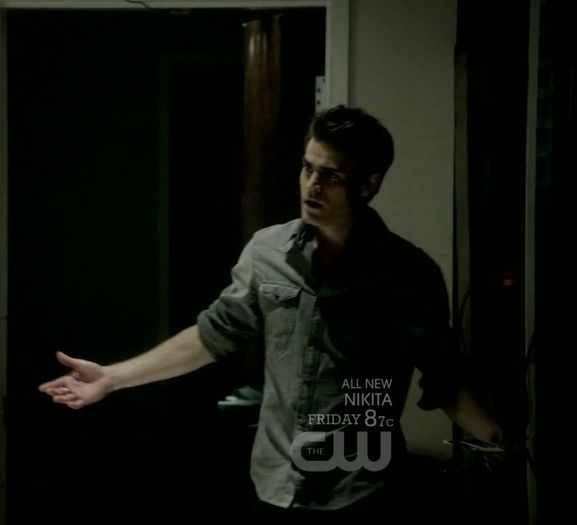 Baack. Ce s-a intamplat, de ce pi**si ochii Carolaino ? :)))