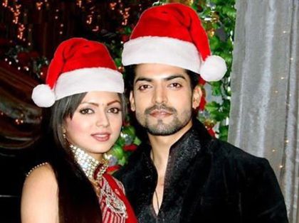 405571_213602768721971_2068599449_n