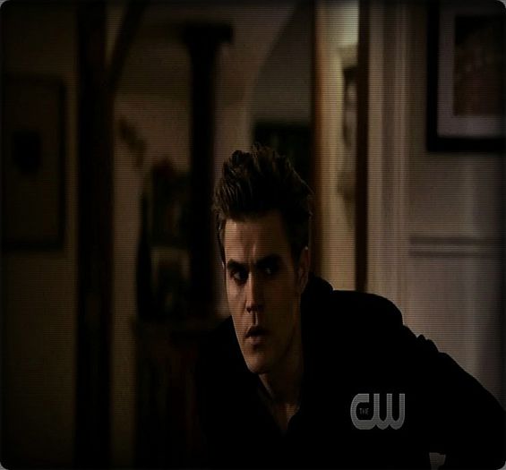 ma intreb in ce colt de tara o sa te trimita klaus =)))) #jerr tu ce cauti cu jjurnalu` meu ? #Kath