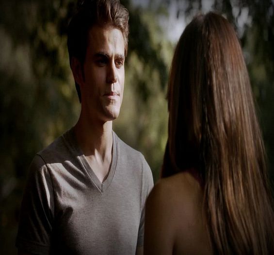 Nu .. Miss.Pierce , de ce as fi ? ;; o ia in brate sarutand.o pe gat ;;