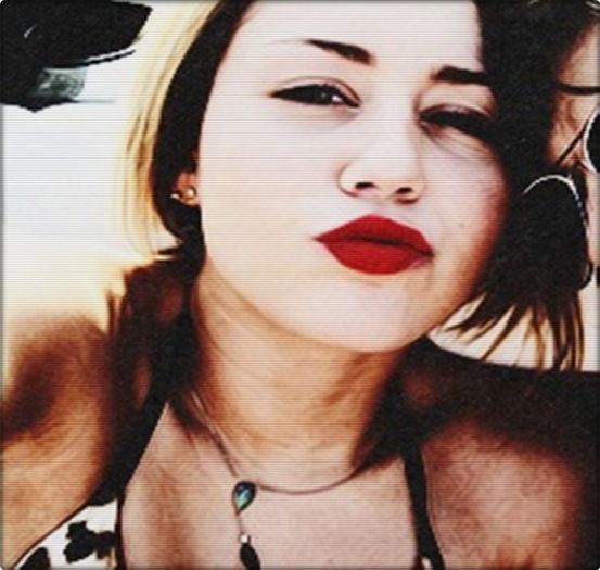 day 386 . - imperfections equal beauty