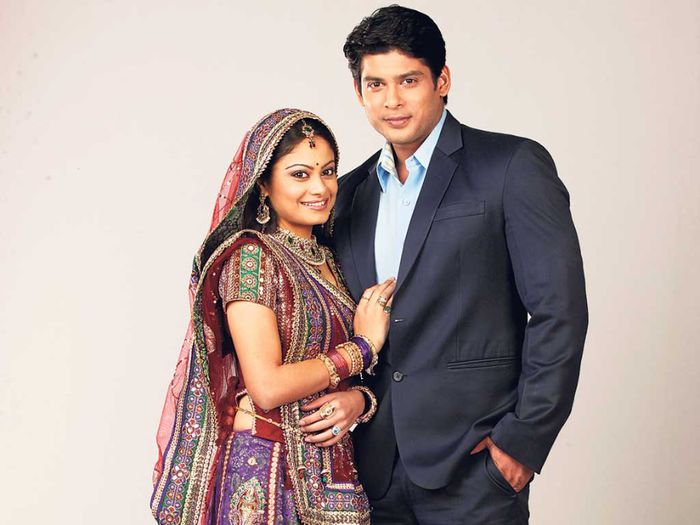 d5baadb9-22fd-40ed-ab3e-e40986e8aa33wallpaper1 - Siddharth Shukla