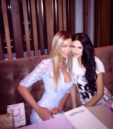 1656337_709917275727940_1382383162_n - xo_Bianca Dragusanu_xo