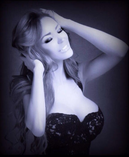 1528685_673052409414427_1678235859_n - xo_Bianca Dragusanu_xo