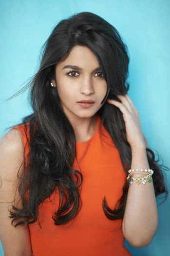 Alia Bhatt Photoshoot latest cute stills (5)