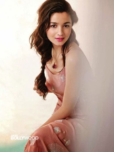 Alia-Bhatt-Spicy-Photo-Shoot-Stills-04