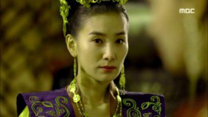 empress-ki-e38-140317-hdtv-xvid-limo-avi_001532198