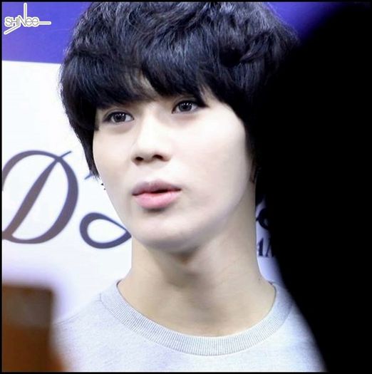 [HQ] 140220 Taemin 1 Fansinig de Skechers.17