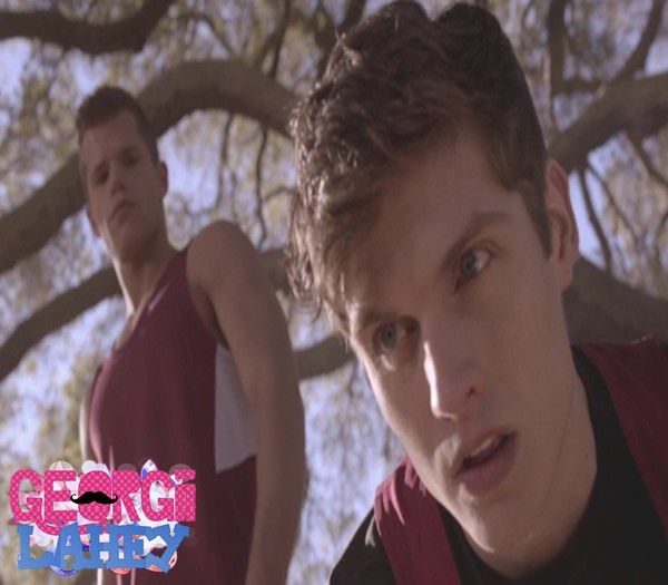 ♡♕_ # iese din baie. ne jucăm =))) # elena. OMG EȘTI OKAY =))))) # peppz. - here - episode 07 - done