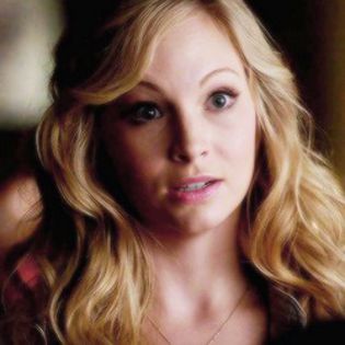 ᵔᴥᵔ -- Excuse me?! Klaus tot al meu e chiar dacă suntem certaţi -clikk; el pe mine mă iubeşte aşa că .. #Davina
