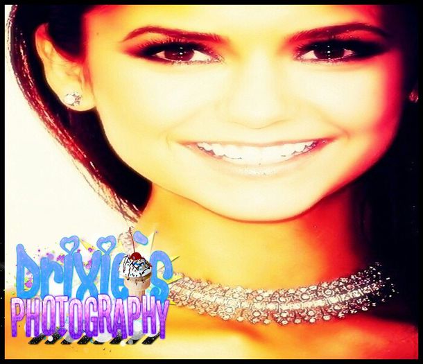 Mdea...*se uita la Caroline*