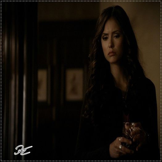 ♡❧`⇒.; -aruncă în continuare cu bani de monopoly în el,pe ritmul melodiei =))))- #Stefan.