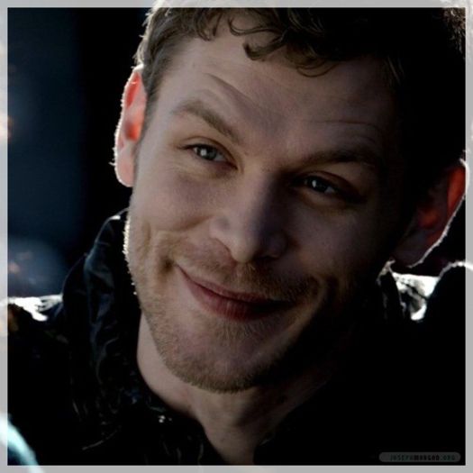 █ ▄→  nu fi nesimporc, stefan! :)))) ; ce dai, fă? parcă voiai scotch -cl-; am avut banana la îndemână:))))
