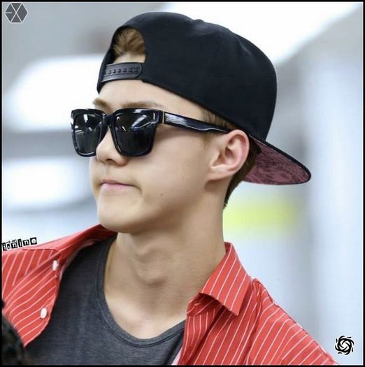 140407-140408 Sehun @ Beijing Airport - Incheon Airport.08 - exo - 140405 Sehun - Gimpo Airport Heading to Beijing