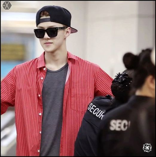 140407-140408 Sehun @ Beijing Airport - Incheon Airport.09 - exo - 140405 Sehun - Gimpo Airport Heading to Beijing