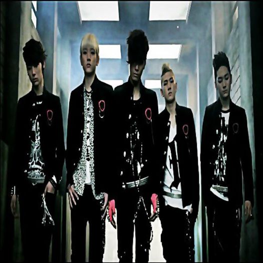۰۪۪۫۫●۪۫۰ fankoreaone