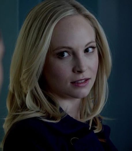 ᵔᴥᵔ --  #klaus În noaptea de Înviere am mâncat vreo 4 :)) Ieri şi azi..am pierdut numărătoarea