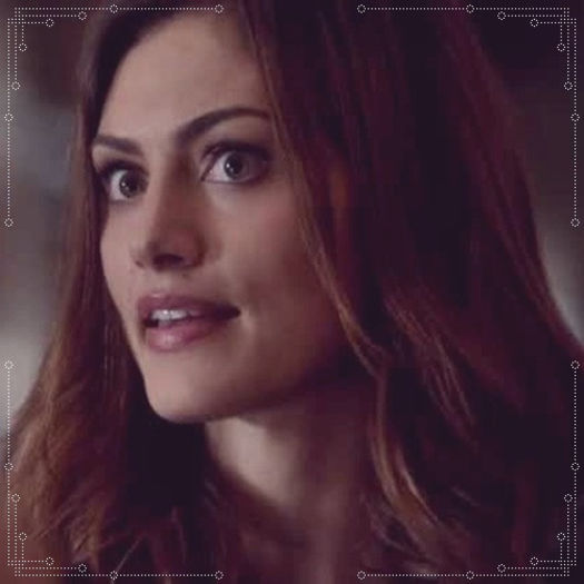 Sunt! Picase netul.#stef *se tranteste pe canapea*