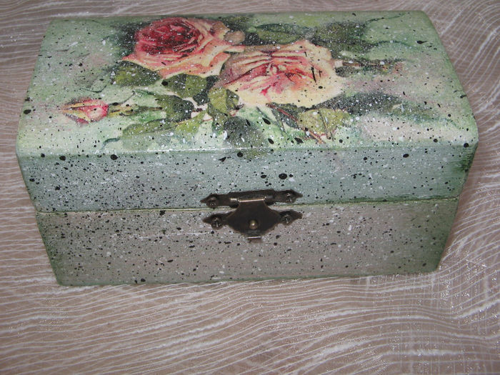 IMG_4023 - 00 Decoupage 2014