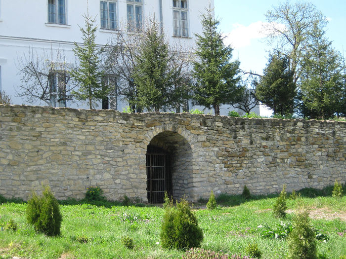 30 - Manastirea Dobrovat Iasi-21 aprilie2014